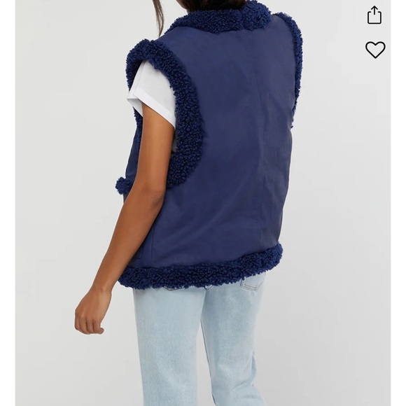 NWT We Wore What Reversible Faux Leather Blue Sherpa Vest size Small - Picture 2 of 8